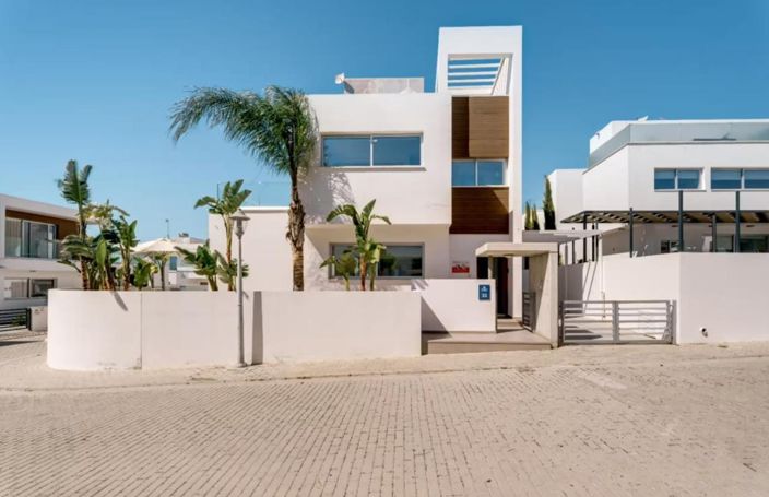 Image No.2-Villa de 3 chambres à vendre à Ayia Napa
