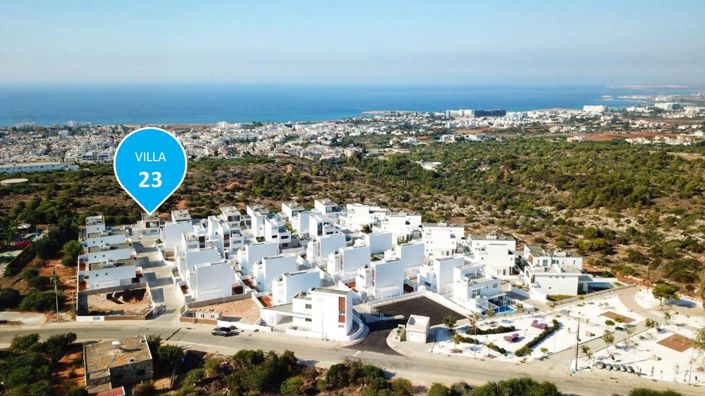 Image No.7-3 Bed Villa for sale
