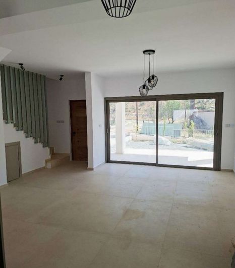 Image No.7-3 Bed Villa for sale