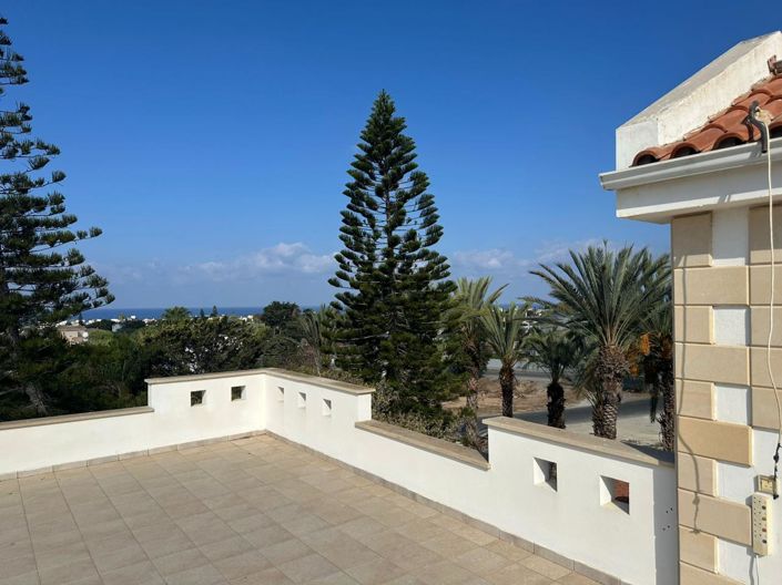 Image No.24-7 Bed Villa for sale