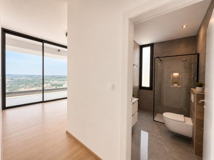 Image No.5-3 Bed Penthouse for sale