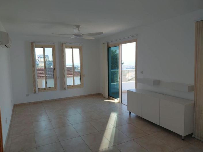 Image No.16-3 Bed Property for sale