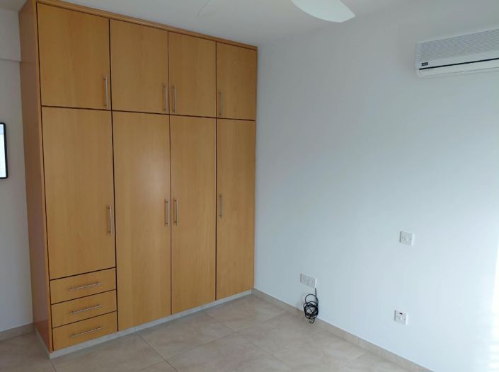 Image No.26-3 Bed Property for sale