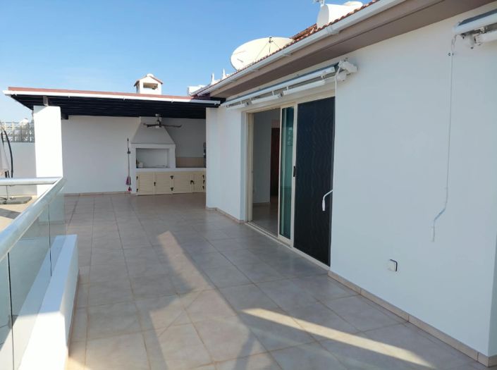 Image No.30-3 Bed Property for sale