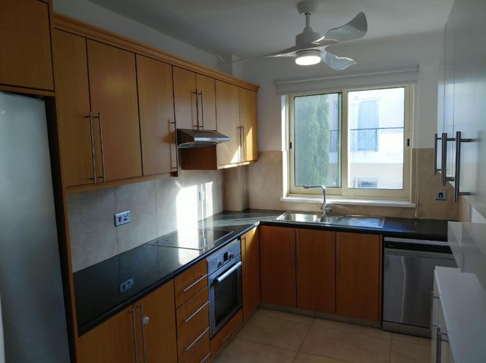 Image No.9-3 Bed Property for sale