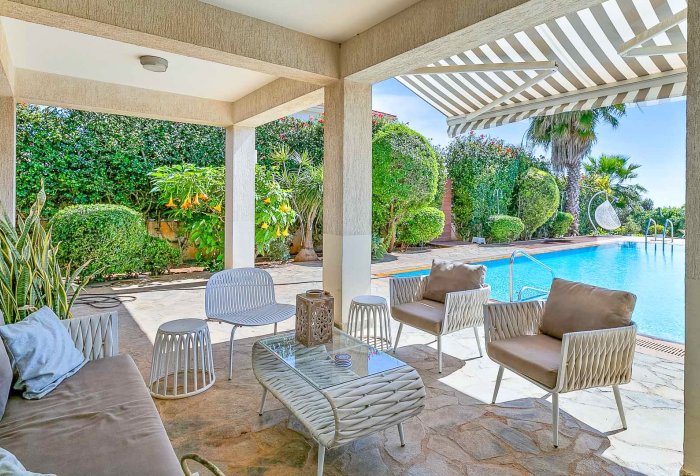 Image No.4-6 Bed Villa for sale