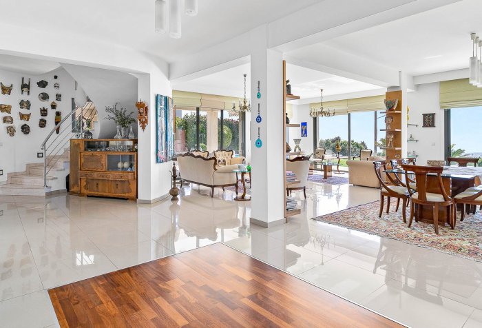 Image No.7-6 Bed Villa for sale