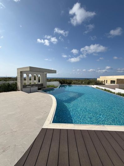Image No.2-Villa de 5 chambres à vendre à Geroskipou