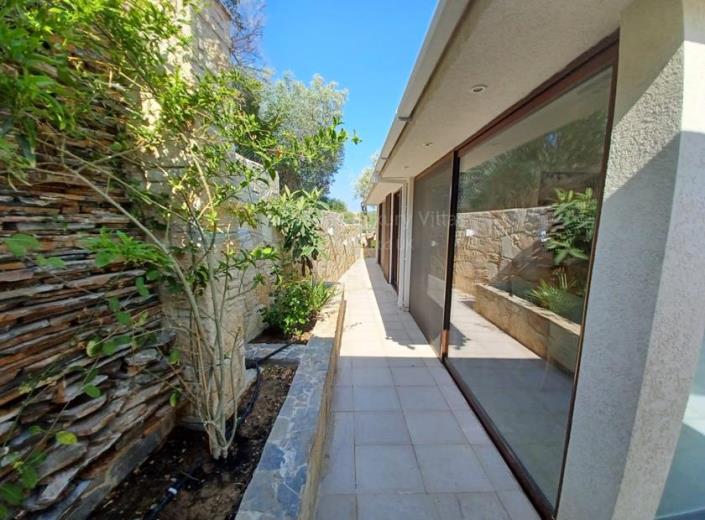 Image No.22-3 Bed Villa for sale