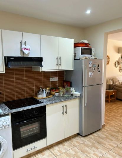 Image No.2-Appartement de 2 chambres à vendre à Peyia