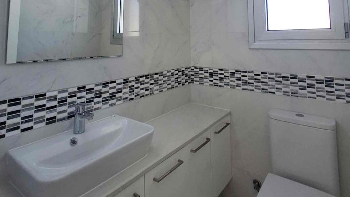Image No.12-3 Bed Villa for sale