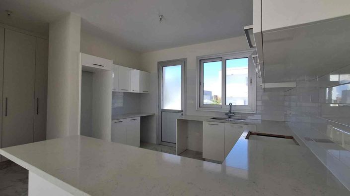 Image No.6-3 Bed Villa for sale