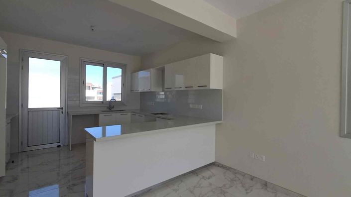 Image No.7-3 Bed Villa for sale