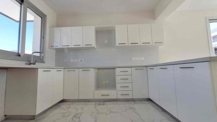 Image No.9-3 Bed Villa for sale
