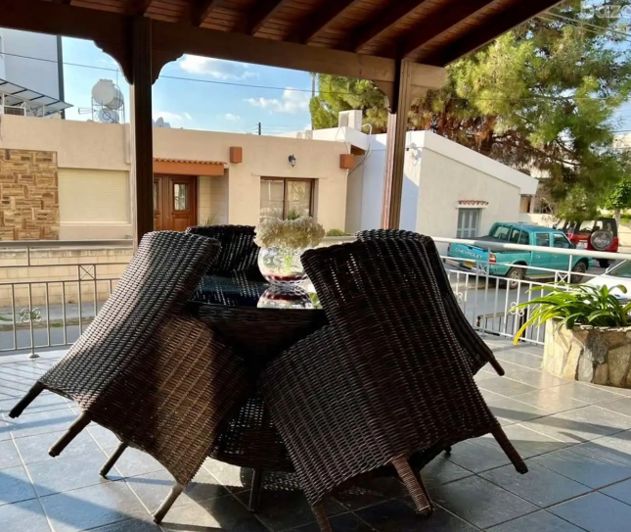 Image No.7-9 Bed Villa for sale