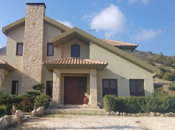 Image No.2-5 Bed Villa for sale