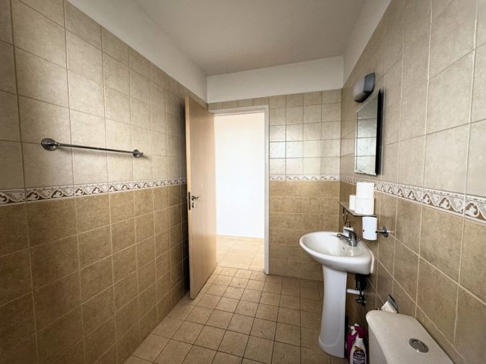 Image No.14-2 Bed Apartment for sale