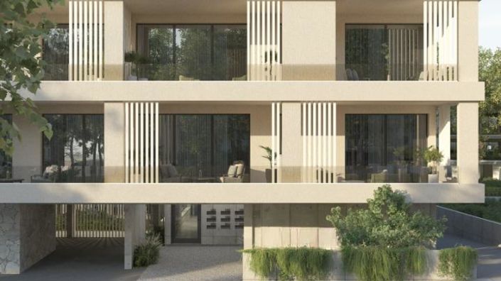 Image No.3-2 Bed Property for sale