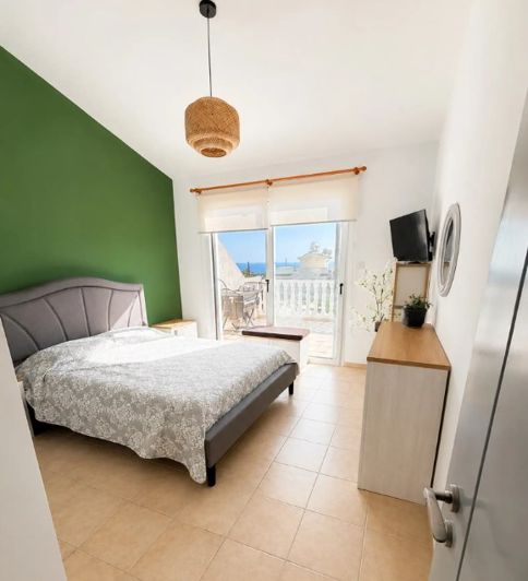 Image No.3-2 Bed Townhouse for sale