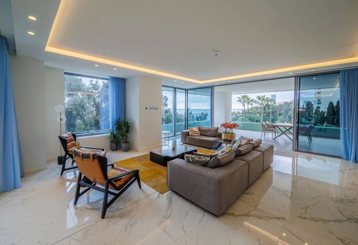 Image No.2-4 Bed Apartment for sale
