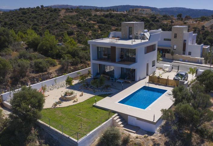 Image No.2-Villa de 4 chambres à vendre à Paphos