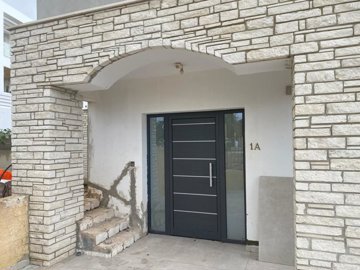 15239872387