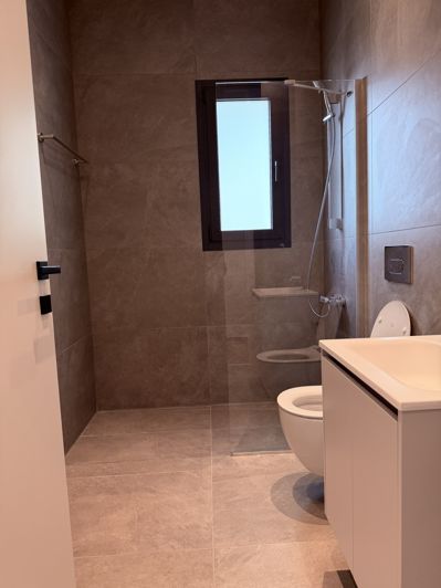 Image No.18-3 Bed Apartment for sale
