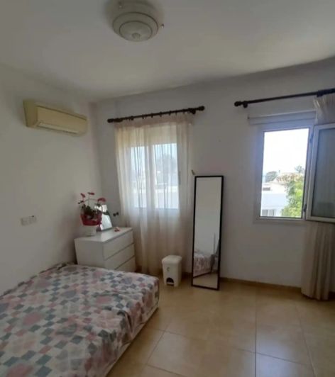 Image No.10-2 Bed Townhouse for sale