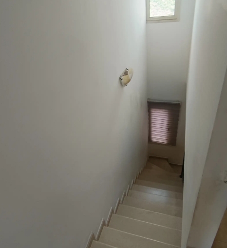 Image No.9-2 Bed Townhouse for sale