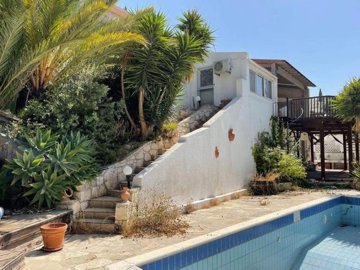 1 - Kamares, Villa