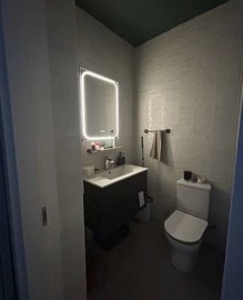 15242595318