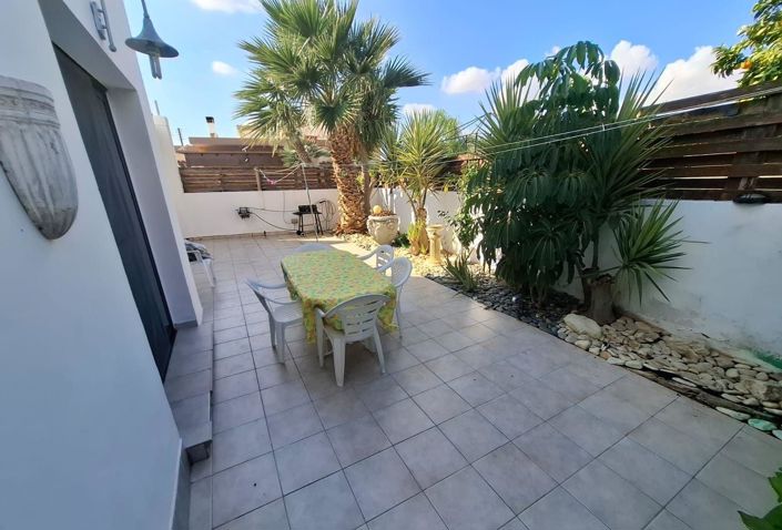 Image No.22-2 Bed Villa for sale