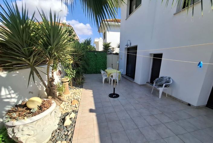 Image No.24-2 Bed Villa for sale