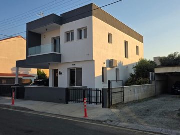 15208454081