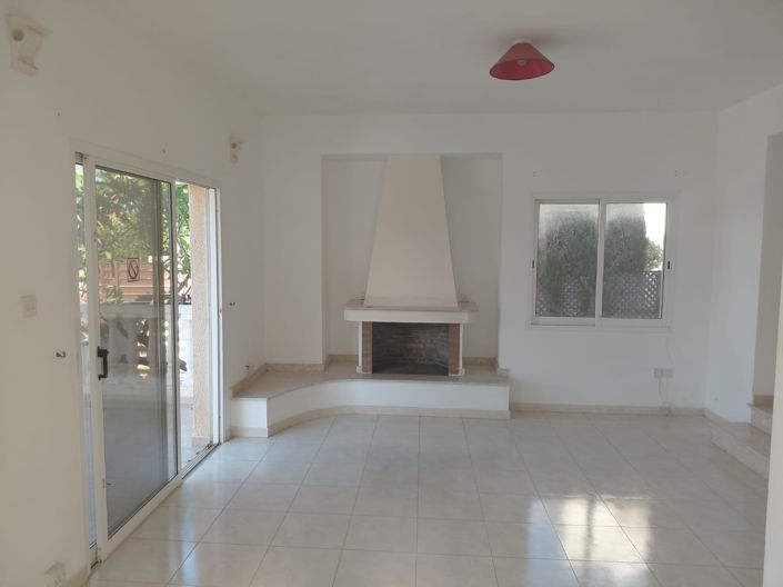 Image No.15-3 Bed Villa for sale