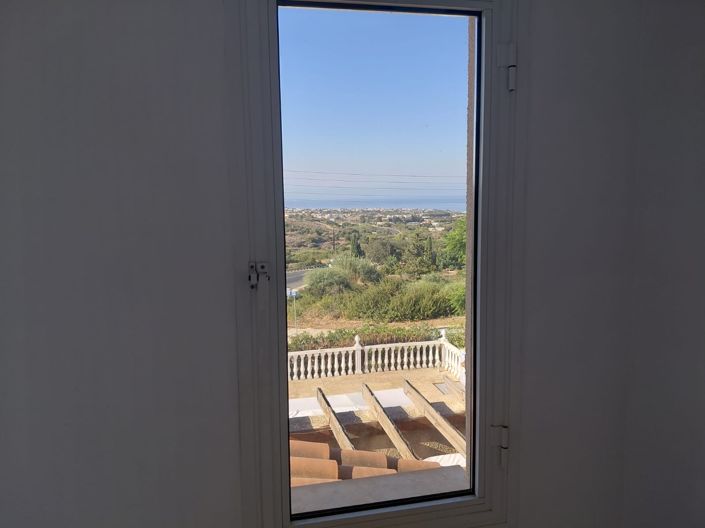 Image No.20-3 Bed Villa for sale