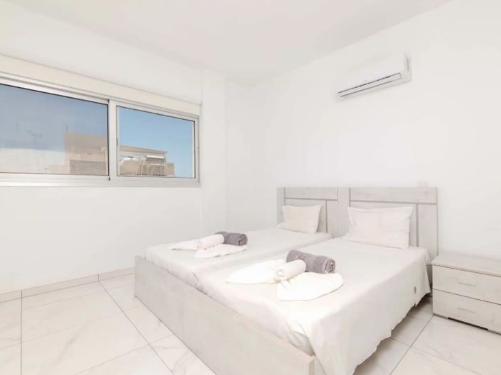 Image No.9-3 Bed Villa for sale