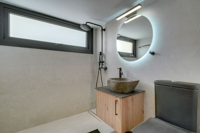 Image No.14-3 Bed Apartment for sale