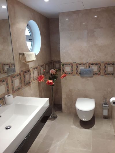 Image No.17-5 Bed Villa for sale