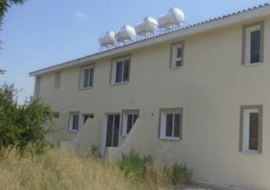 1 - Nata, Townhouse