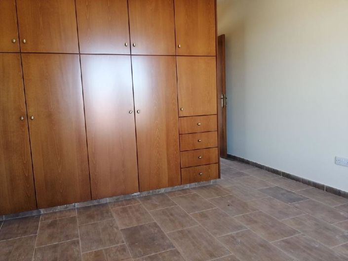 Image No.5-4 Bed Property for sale