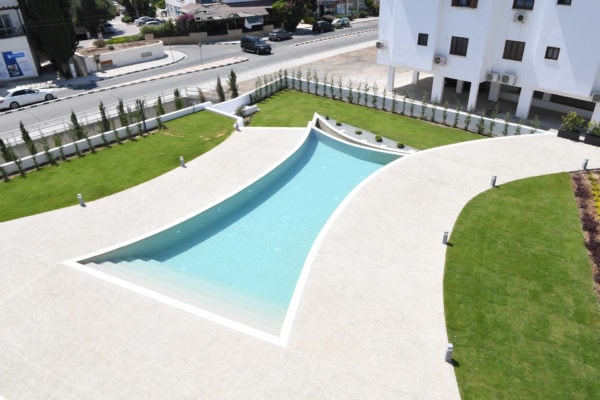 Image No.15-3 Bed Property for sale