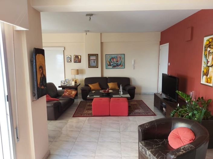 Image No.4-Propriété de 3 chambres à vendre à Mesa Geitonia