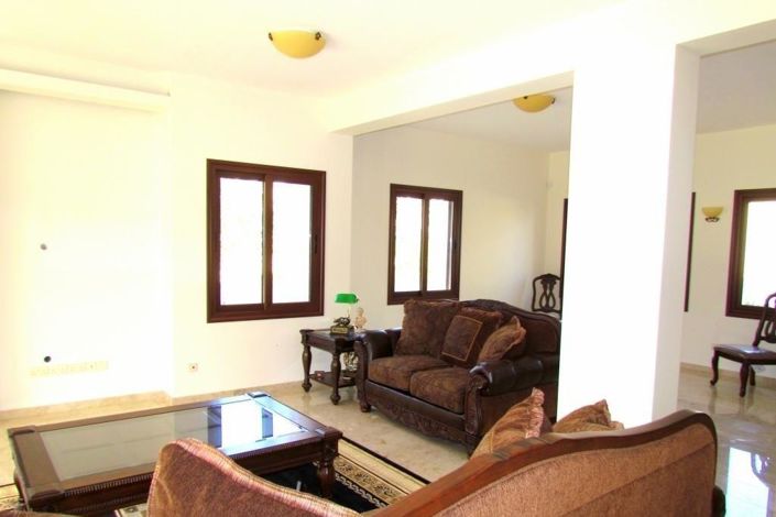 Image No.12-4 Bed Villa for sale