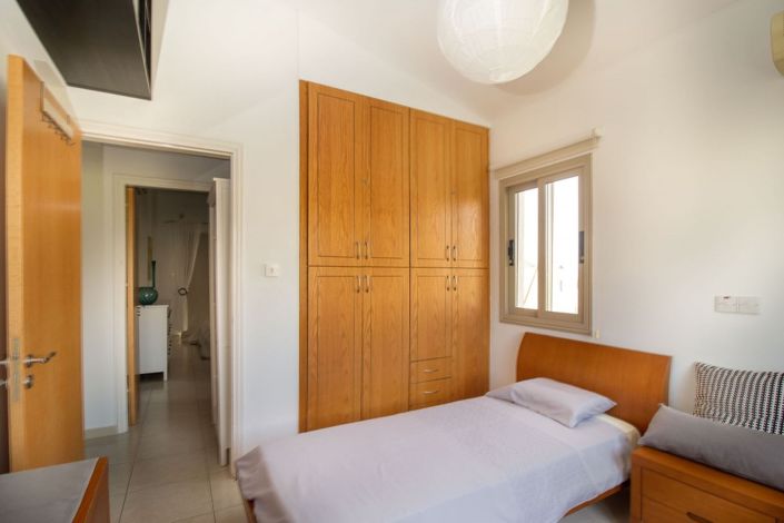 Image No.12-3 Bed Villa for sale