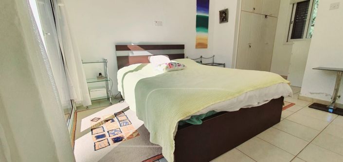 Image No.24-3 Bed Townhouse for sale