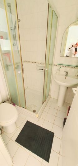 Image No.9-3 Bed Townhouse for sale