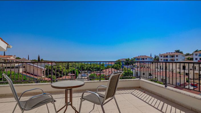 Image No.2-4 Bed Villa for sale