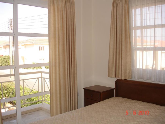 Image No.20-3 Bed Villa for sale