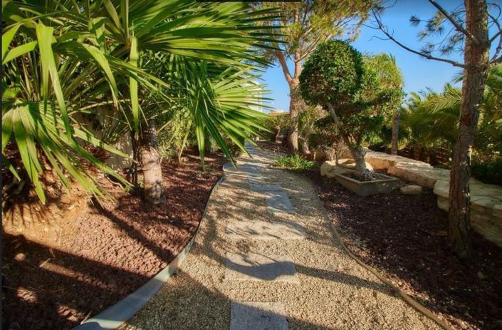 Image No.15-5 Bed Villa for sale